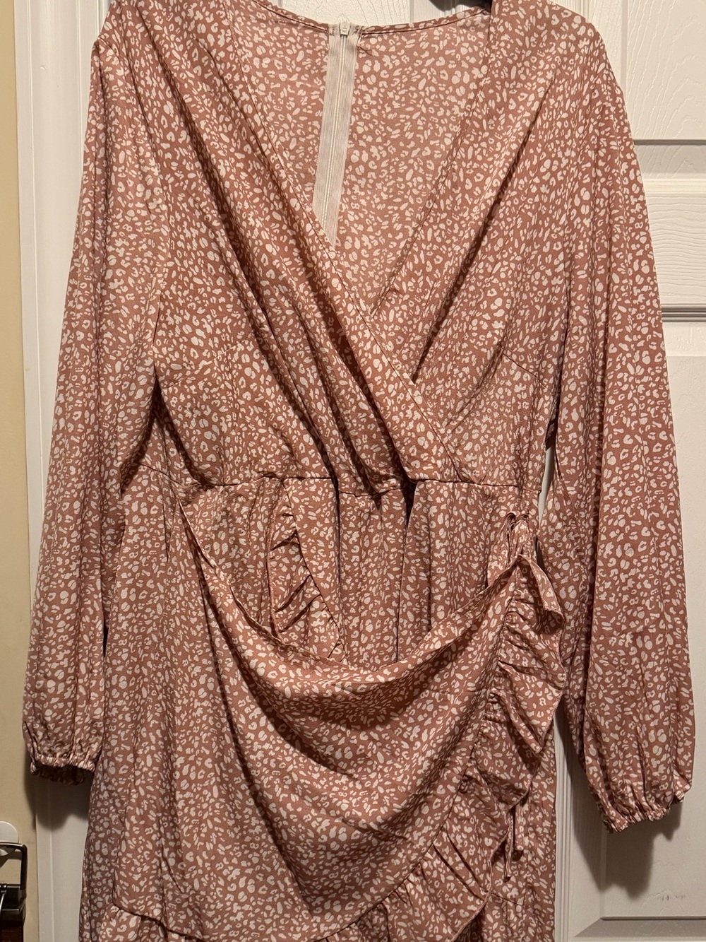 SHEIN Dusty Rose Leopard-Print Wrap Tunic